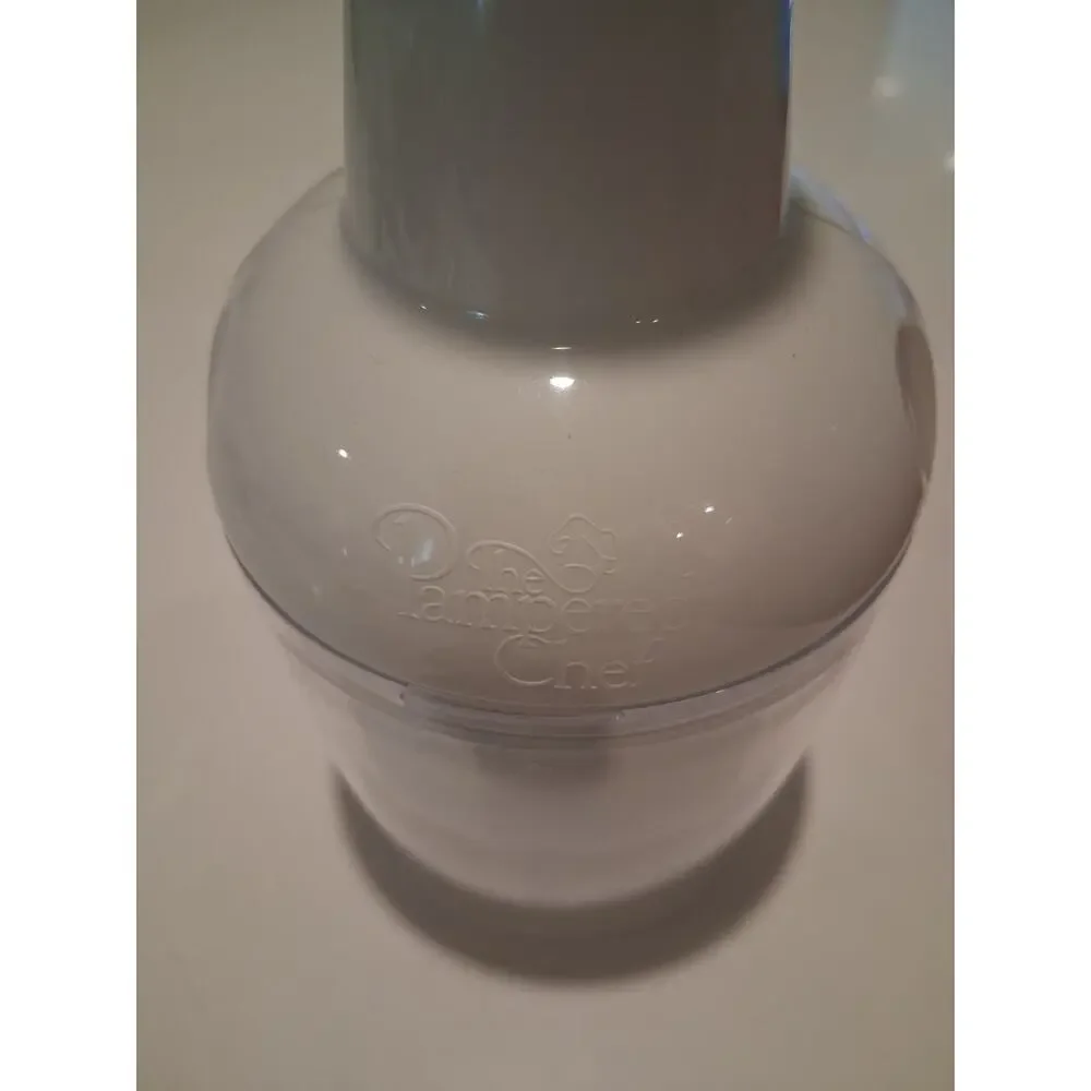Pampered Chef Hand Push Food Chopper Dicer Mincer White Model 2585 Tested Works